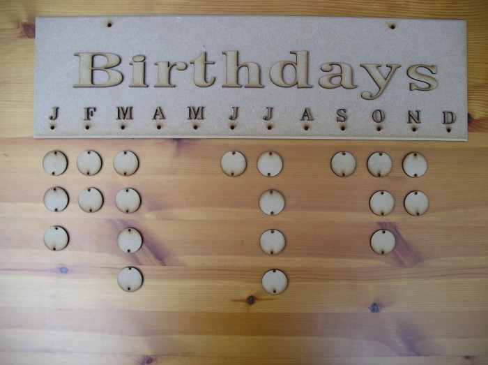 (HP16) Birthdays plaque with month letters