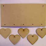 Hanging 5 Staggered Hearts Plaque